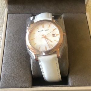 Never been worn Burberry watch